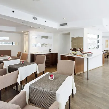 Hotel Ac By Marriott Old Town