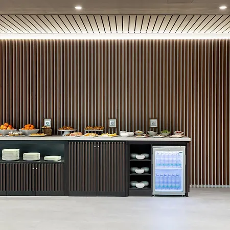 Ac By Marriott Old Town 4* Bratislava