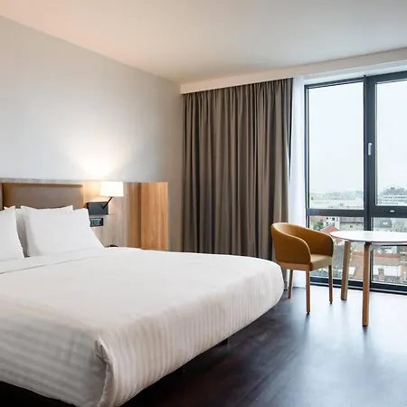 Ac By Marriott Old Town 4* Pressburg
