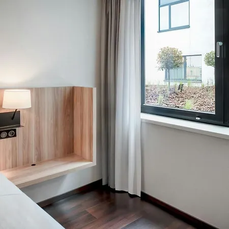 Ac By Marriott Old Town Hotel Pressburg