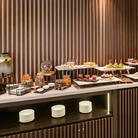 Hotel Ac By Marriott Old Town Pressburg