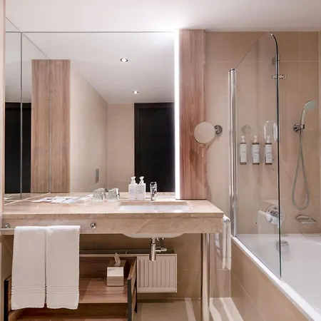 Ac By Marriott Old Town 4* ברטיסלאבה