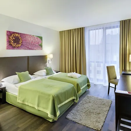 Ac By Marriott Old Town Hotel