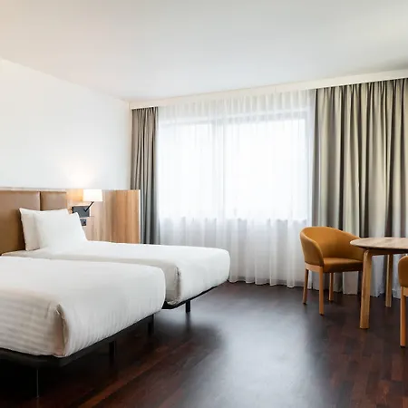 Отель Ac By Marriott Old Town 4*