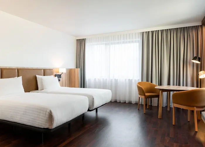 Hotel Ac By Marriott Old Town 4*