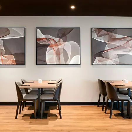 Ac By Marriott Old Town Bratislava